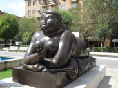 The Smoker - sculpture in front of the Cascade